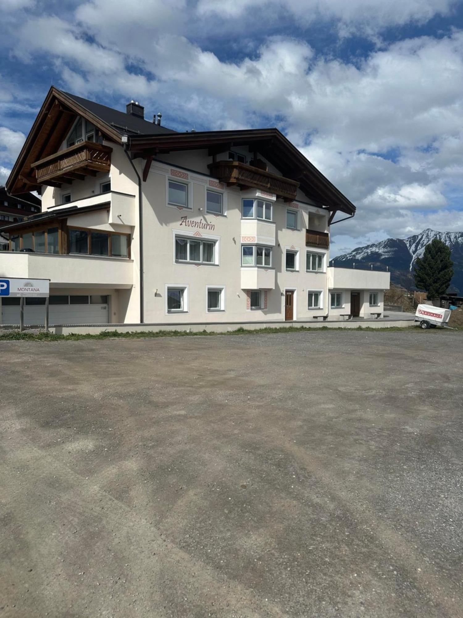 费斯Haus Aventurin别墅 外观 照片